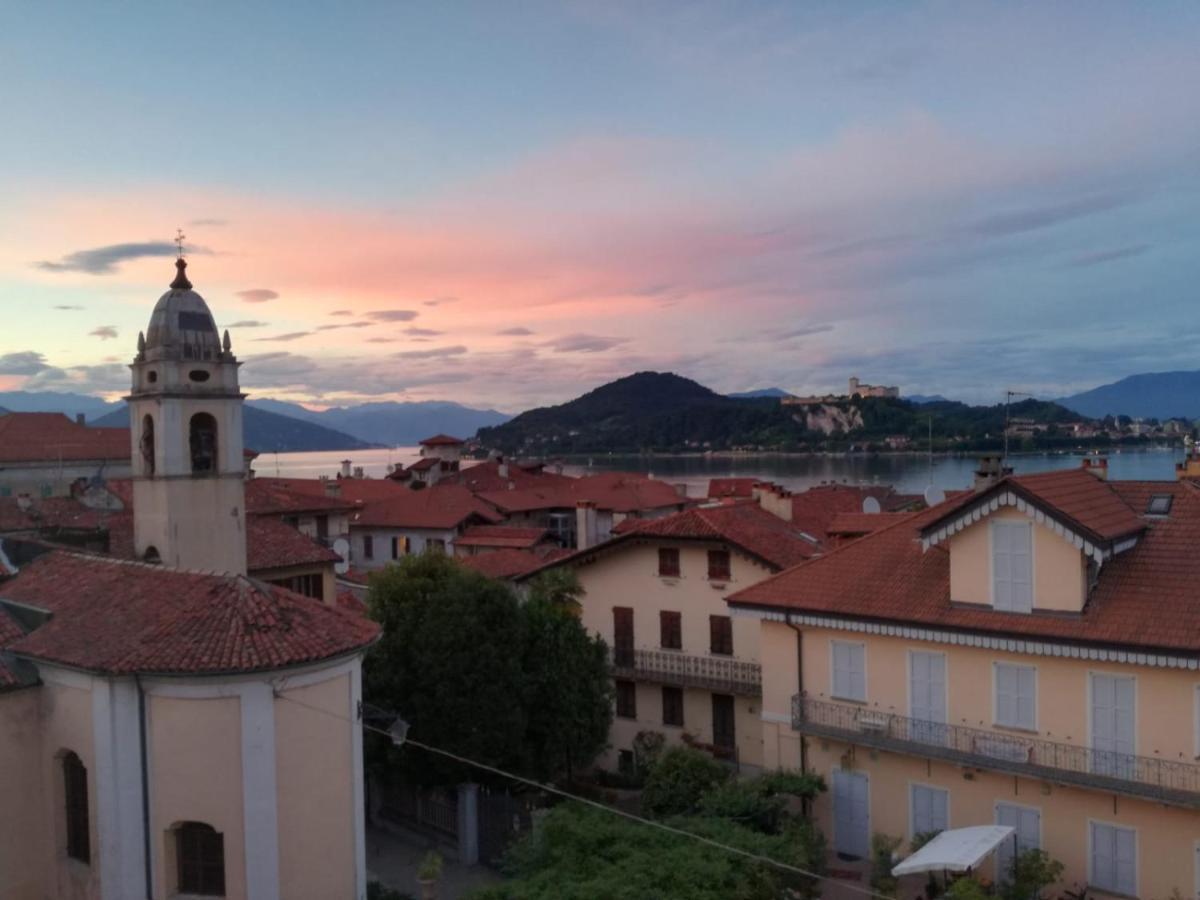 Appartamento Le Due Rocche Arona Extérieur photo